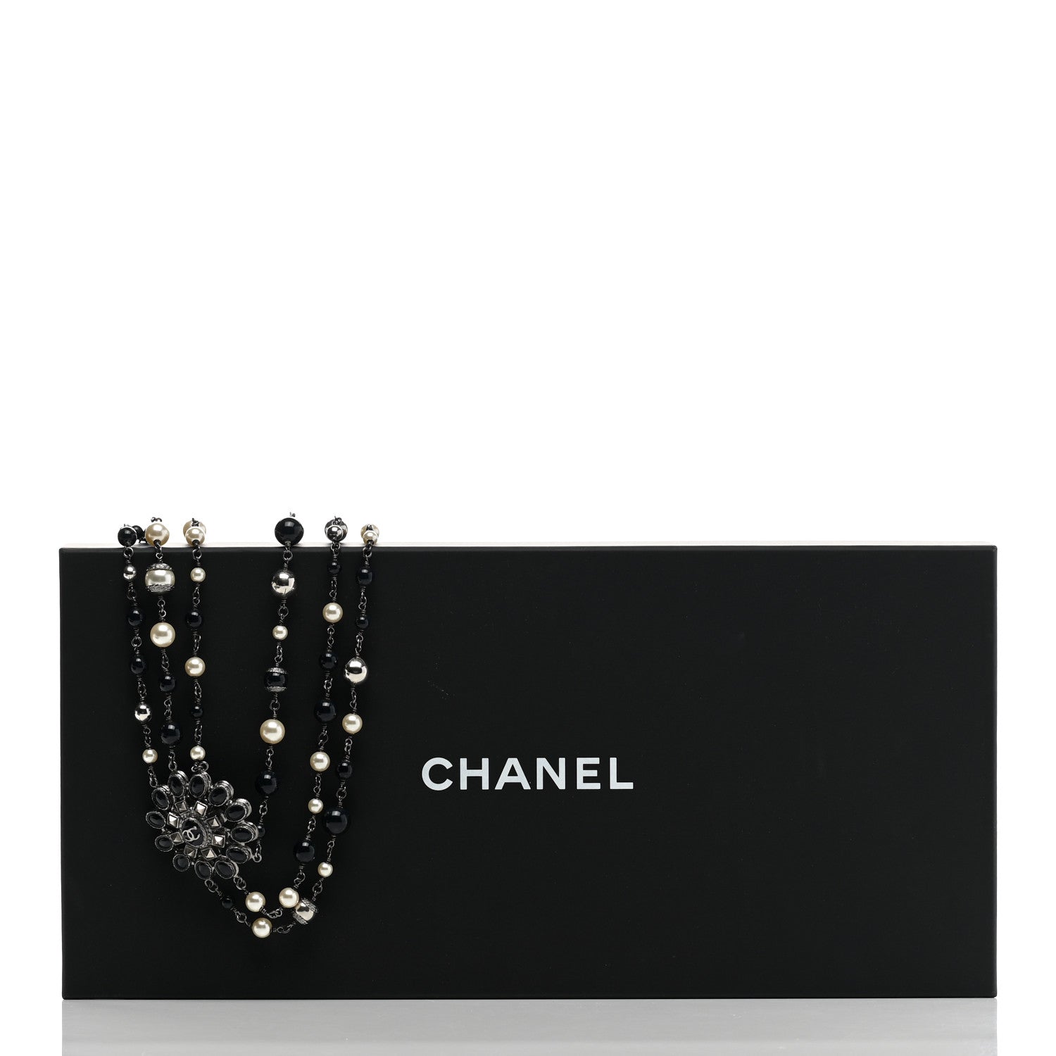 Chanel Gripoix Poured Glass Pearl CC Layered Pendant Necklace Navy Blue 7 of 7