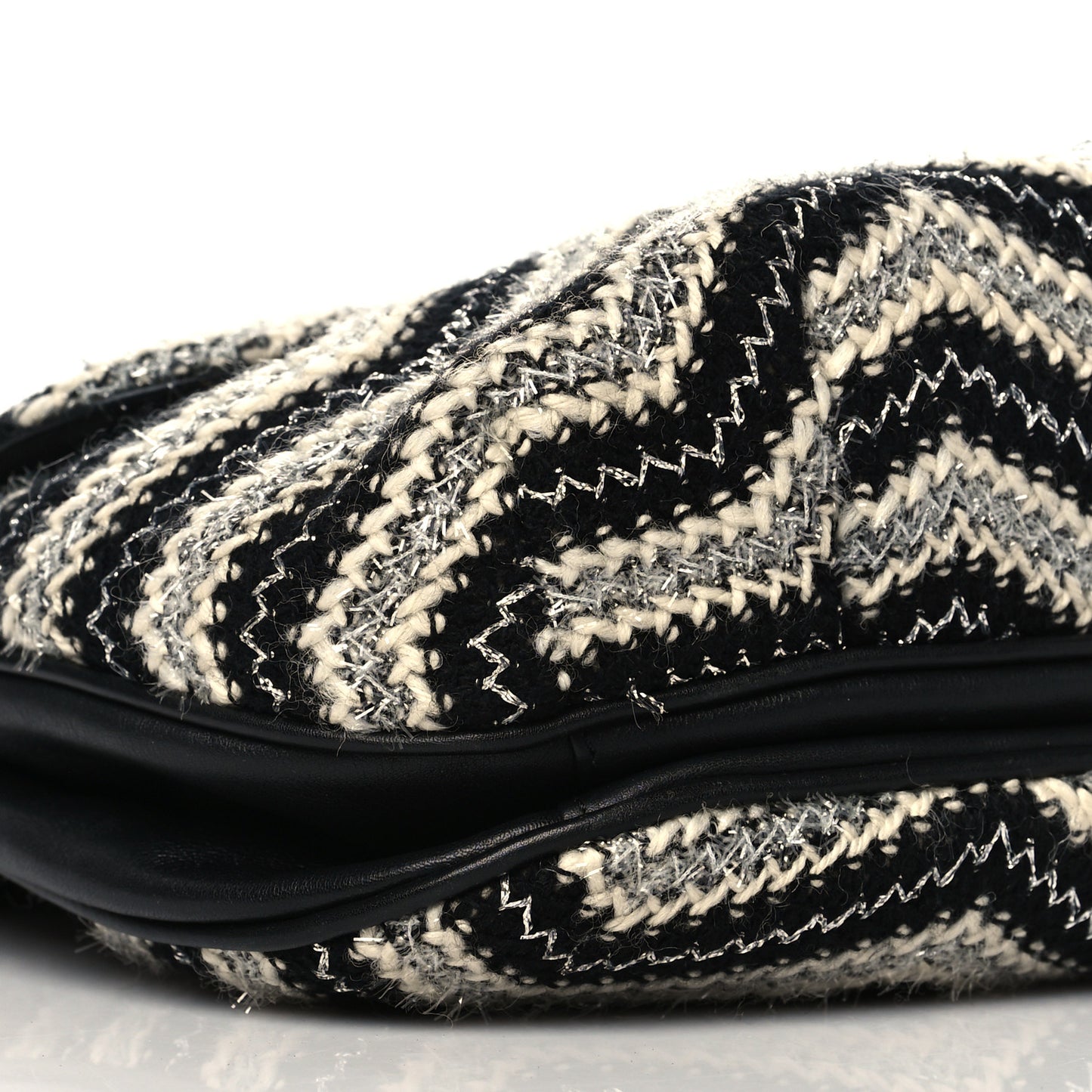 Tweed Chevron Medium Single Flap Black White
