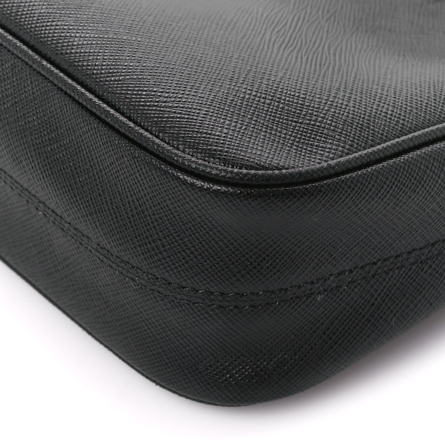 Saffiano Lux Re-Edition 2005 Shoulder Bag Black
