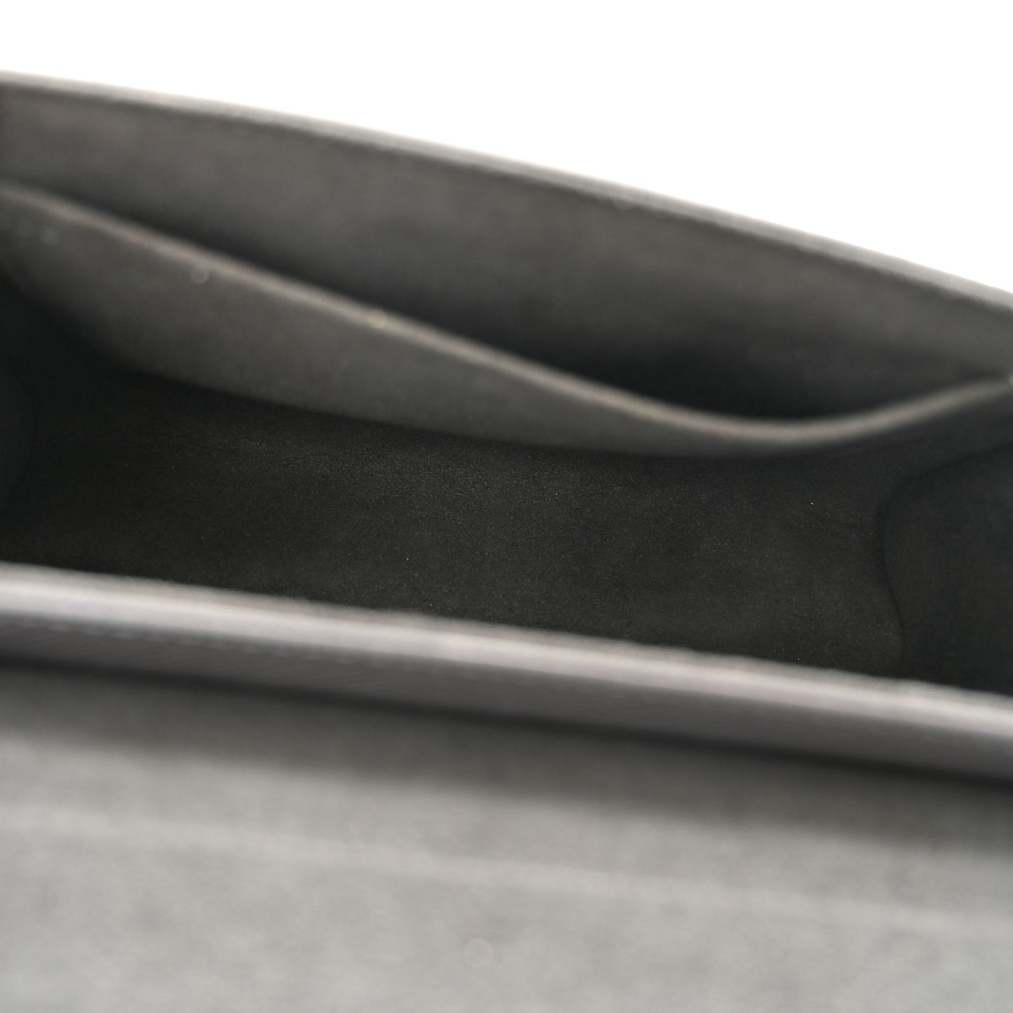 Epi Twist Shoulder Bag MM Etain