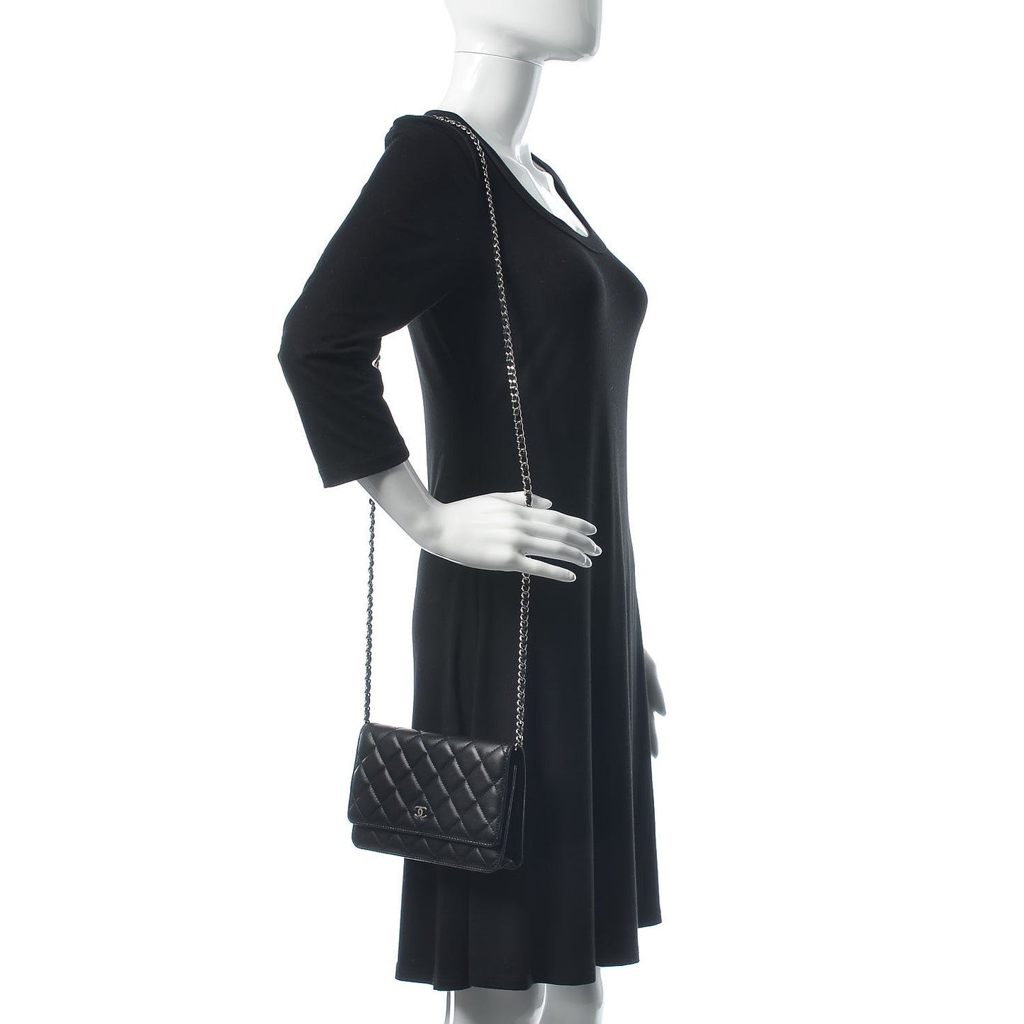 Lambskin Quilted Wallet On Chain WOC Black