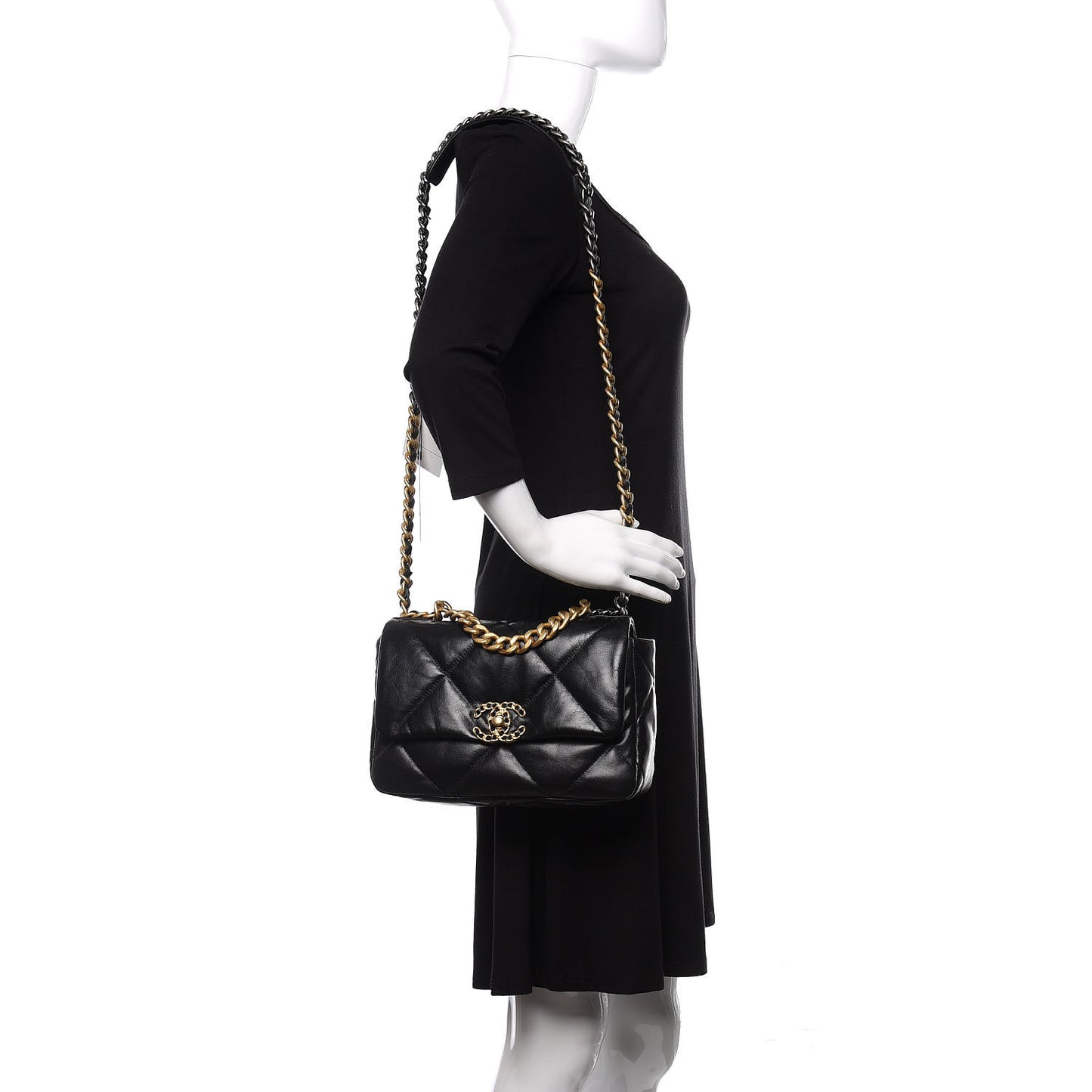 Shiny Goatskin Quilted Medium 19 Flap Black