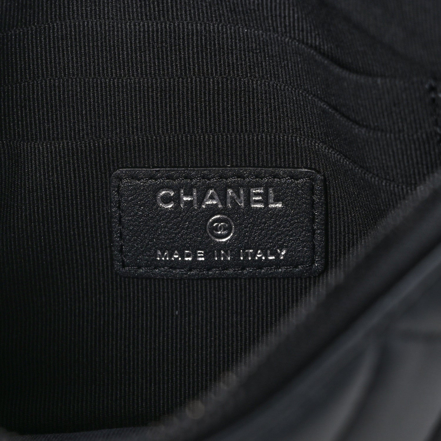 Chanel Pearly Lambskin Quilted Cosmetic Case So Black 6 of 8