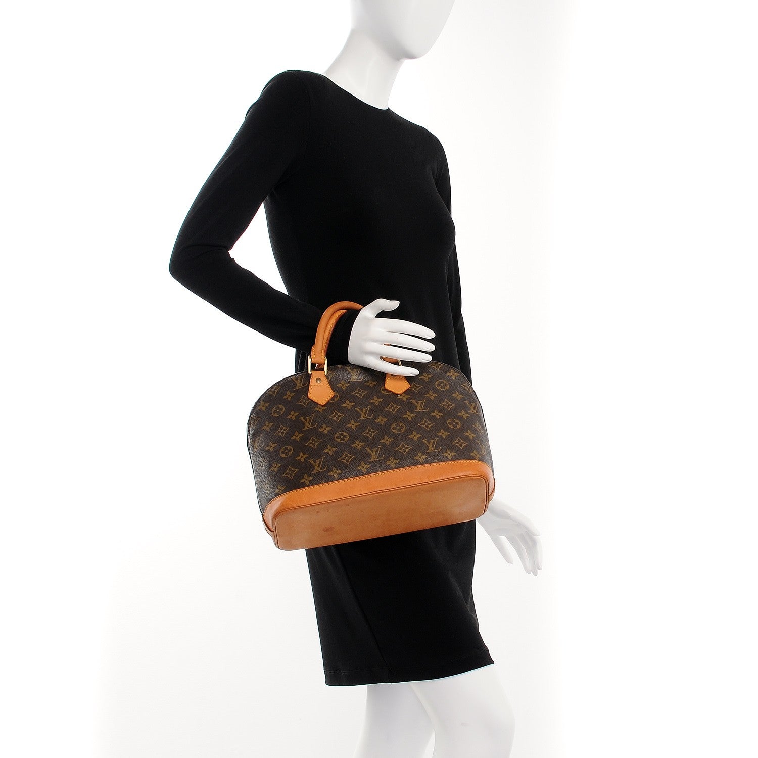 Louis Vuitton Monogram Alma PM 2 of 10