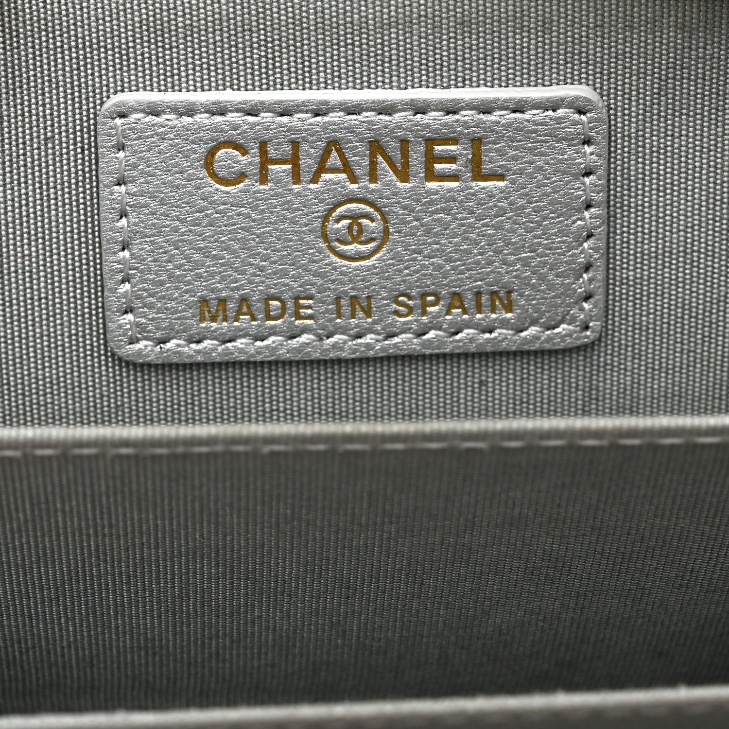 Chanel Metallic Lambskin Quilted 19 Zip Around Coin Purse Wallet Silver 6 of 10