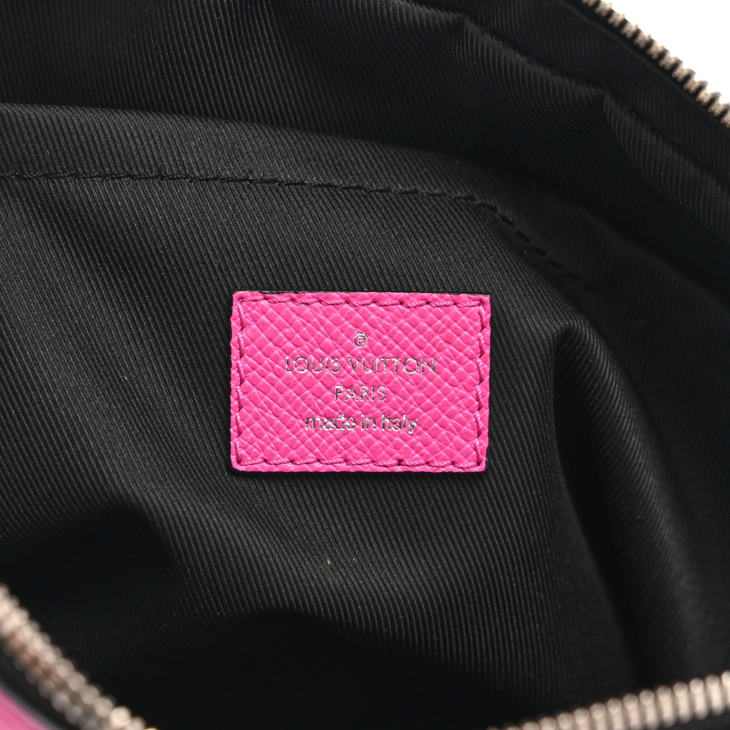 Taigarama Outdoor Messenger Fuchsia