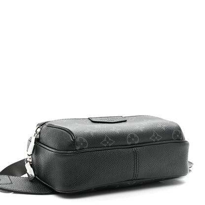 Louis Vuitton Taiga Monogram Outdoor Bumbag Black 7 of 15
