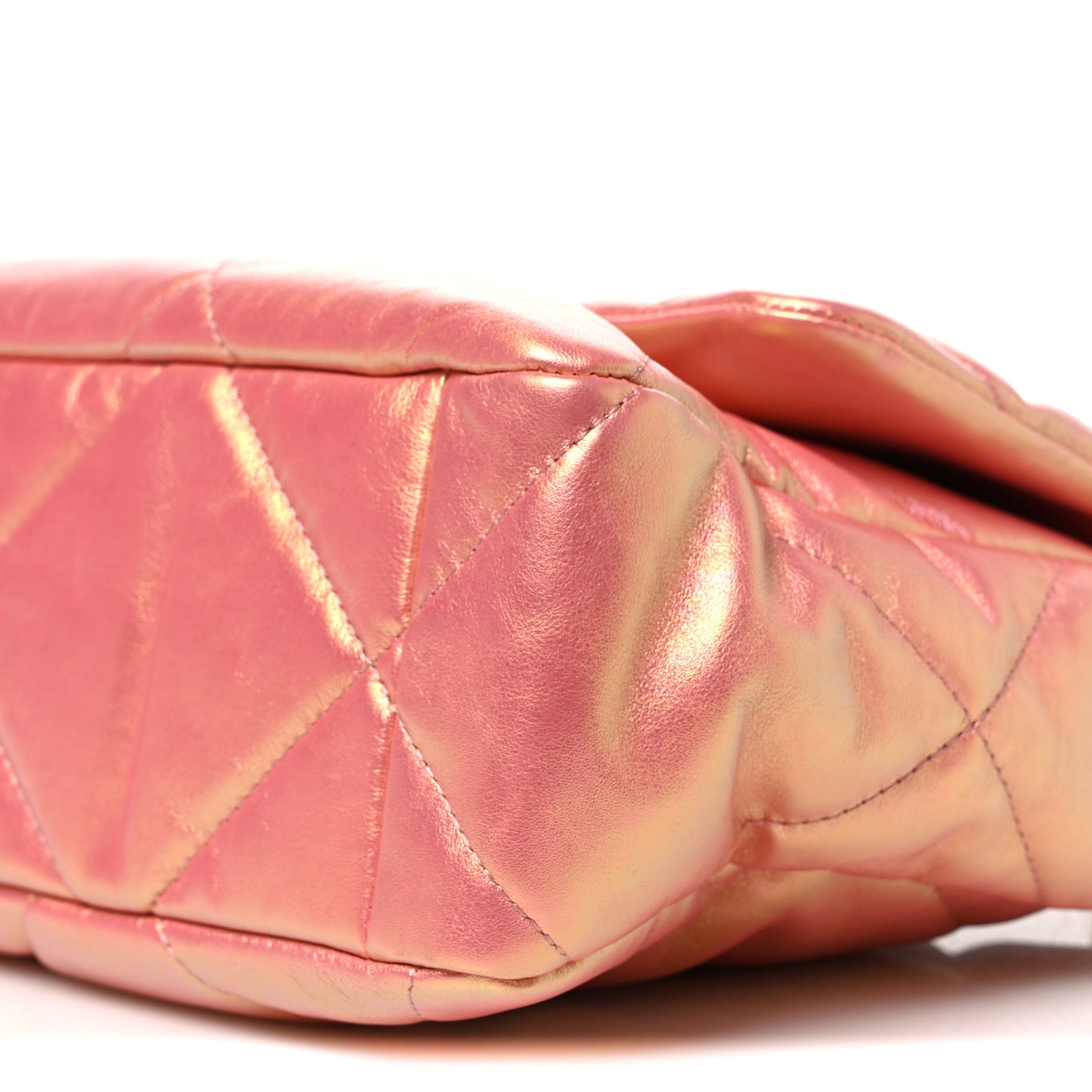 Iridescent Lambskin Quilted Large Chanel 19 Flap Pink