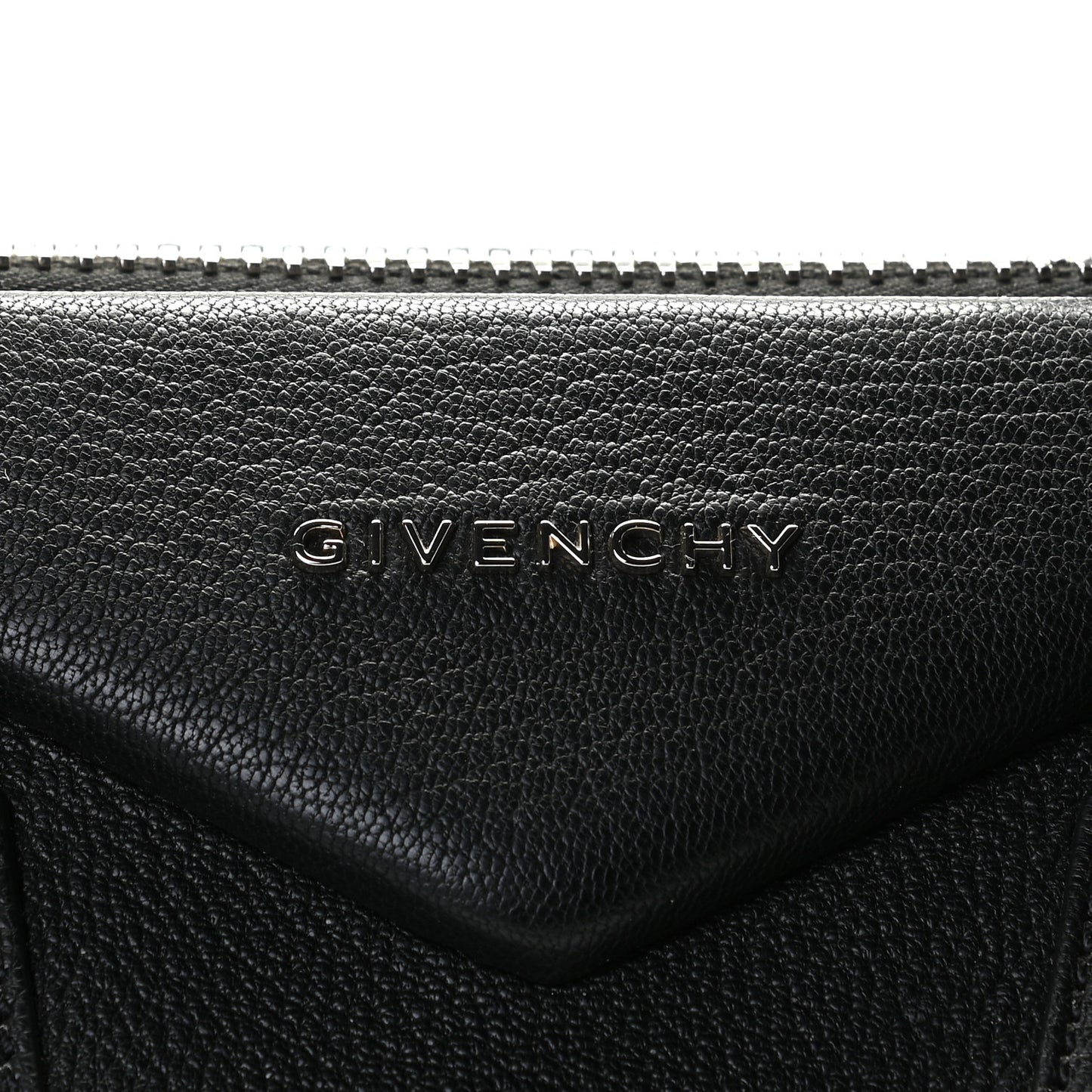 Sugar Goatskin Medium Antigona Black