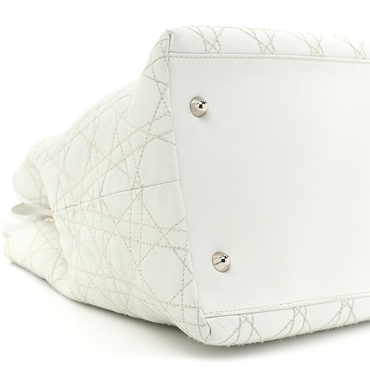 Lambskin Cannage Medium Soft Lady Dior White