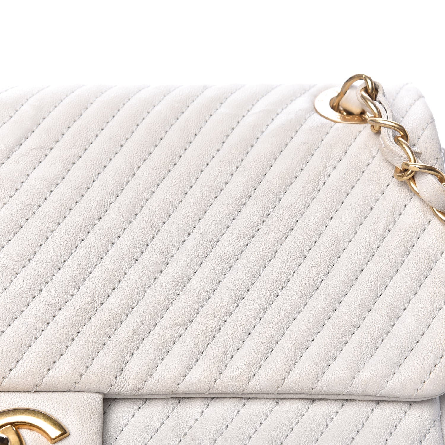 Chanel Calfskin Surpique Chevron Medium Flap White 17 of 21