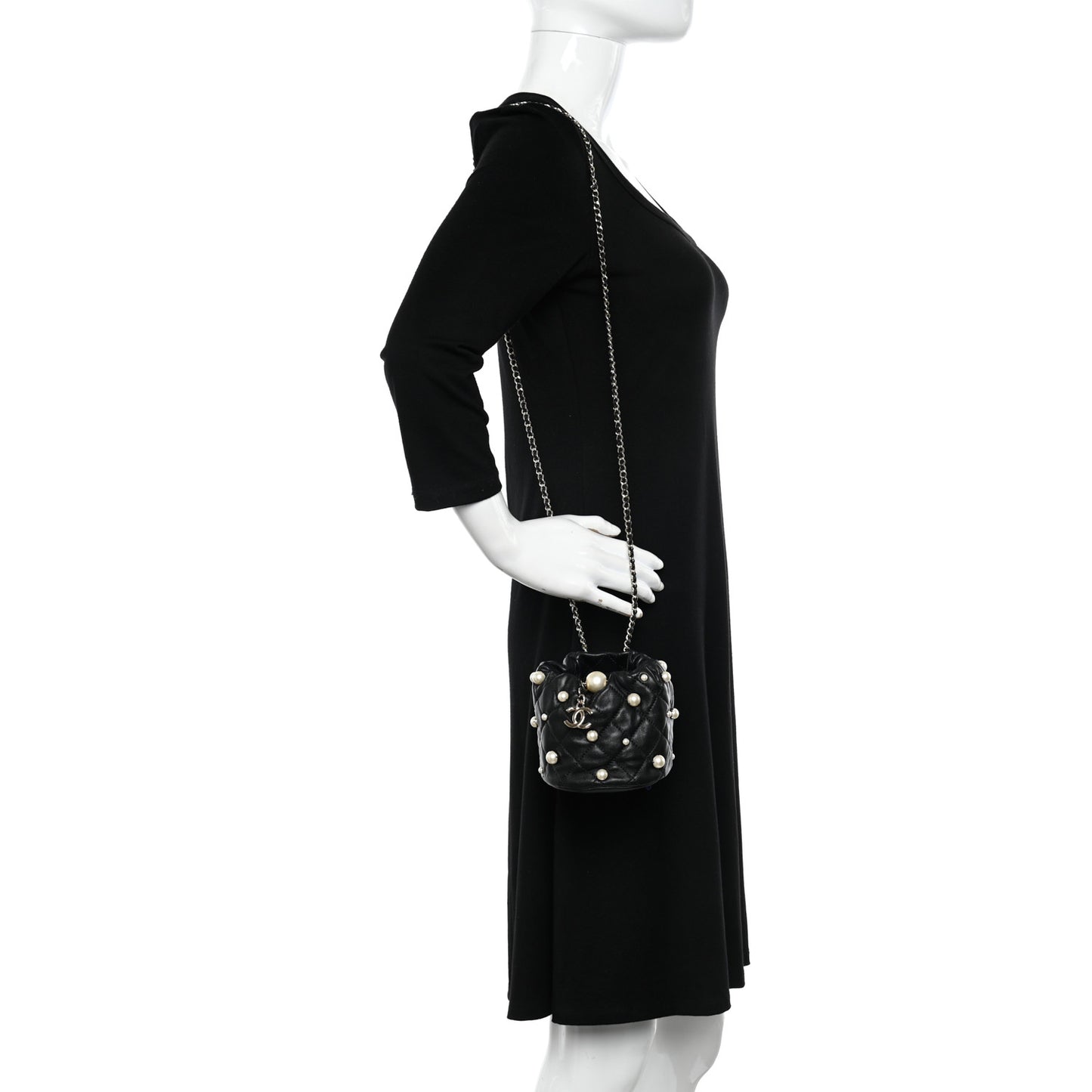 Lambskin Quilted Pearl Mini About Pearls Drawstring Bag Black