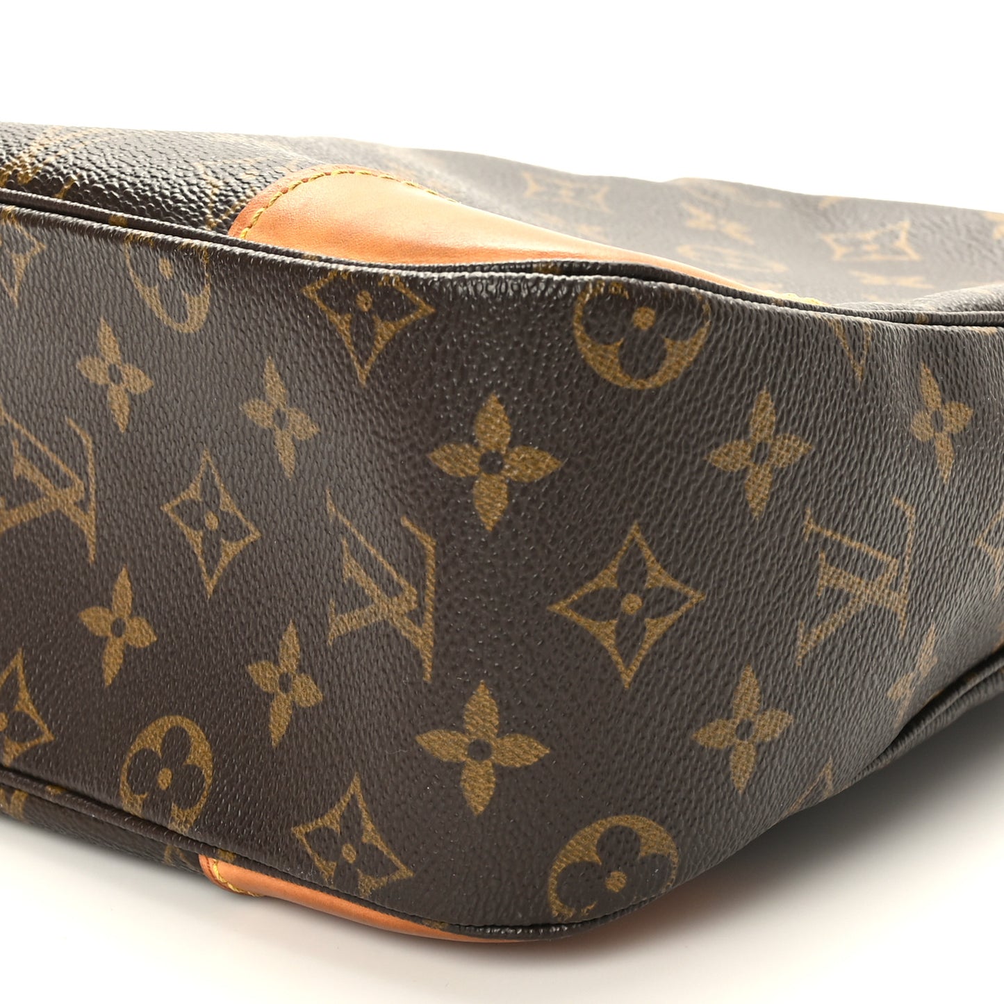 Monogram Boulogne 30