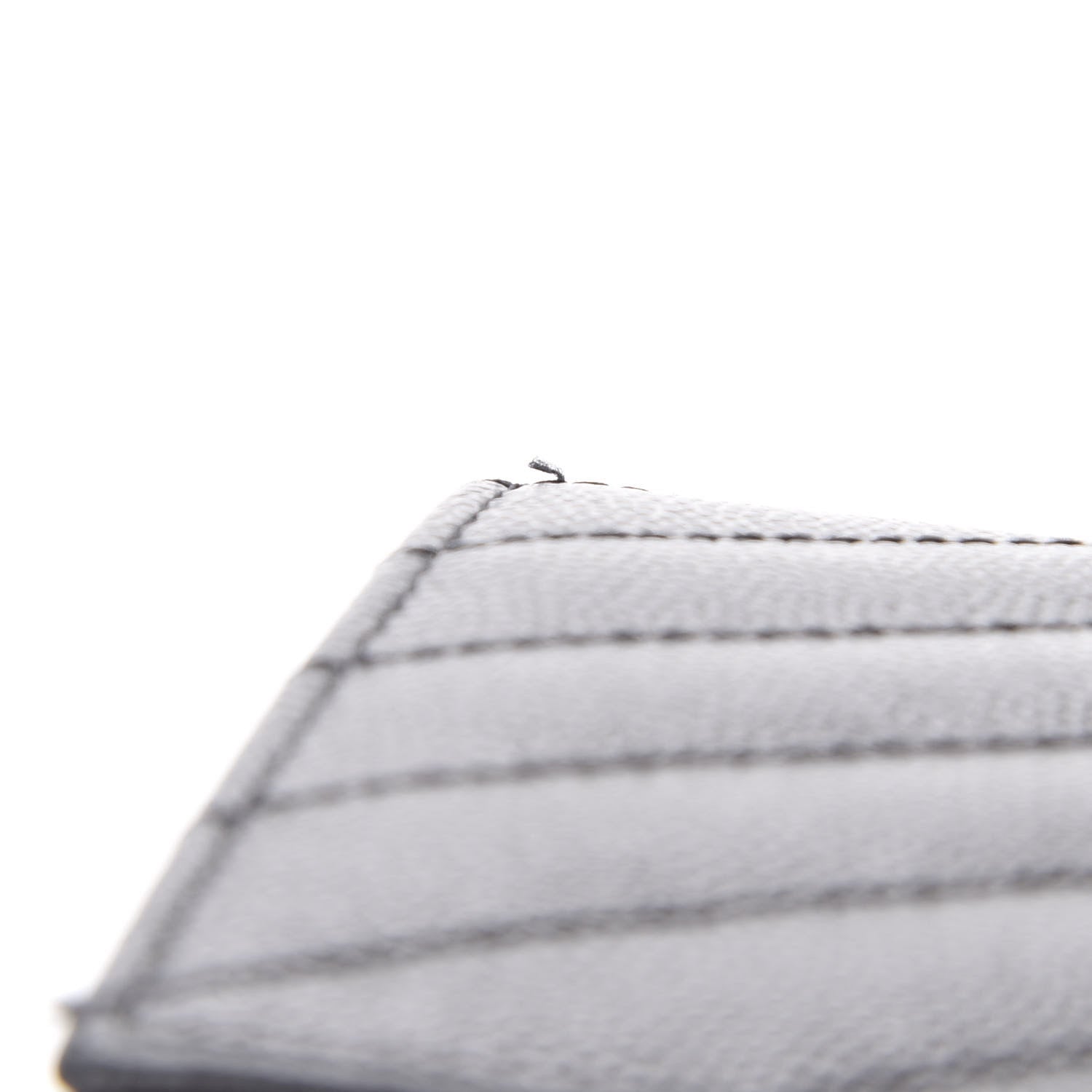 Saint Laurent Grain De Poudre Matelasse Chevron Monogram Zipped Card Case Black 9 of 10