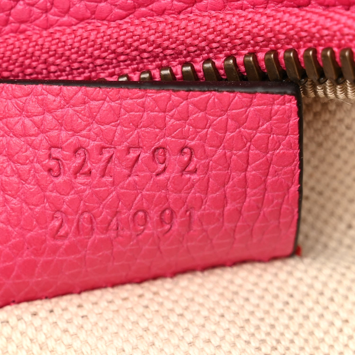 Gucci Grained Calfskin Small Logo Belt Bag Box Pink Green 7 of 10