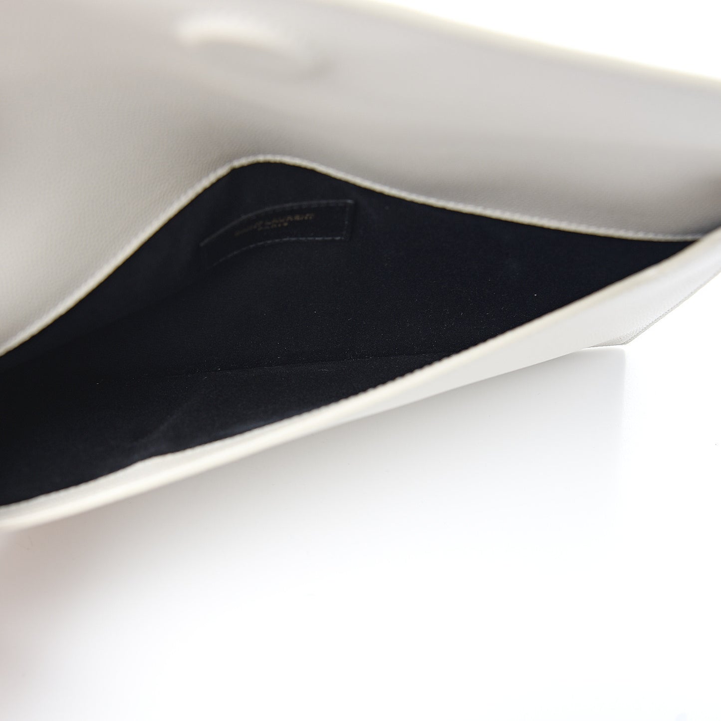 Grain De Poudre Uptown Pouch Crema Soft