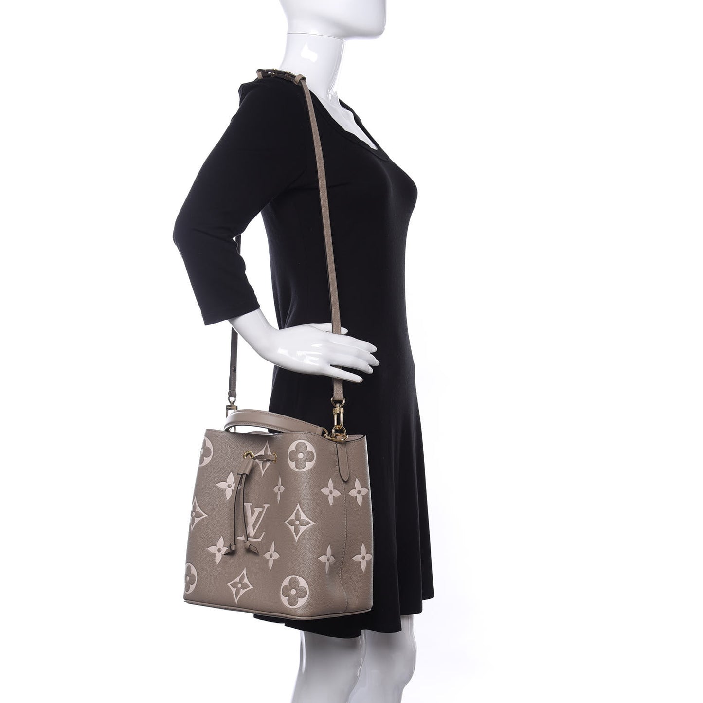Empreinte Monogram Giant Neonoe MM Tourterelle Creme