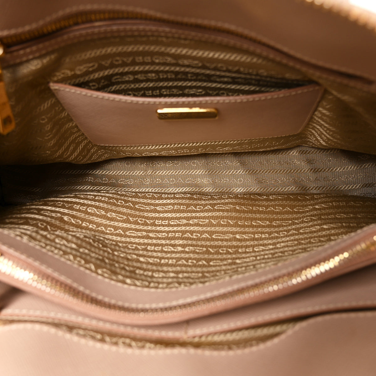 Prada Saffiano Lux Large Promenade Tote Cammeo 5 of 9