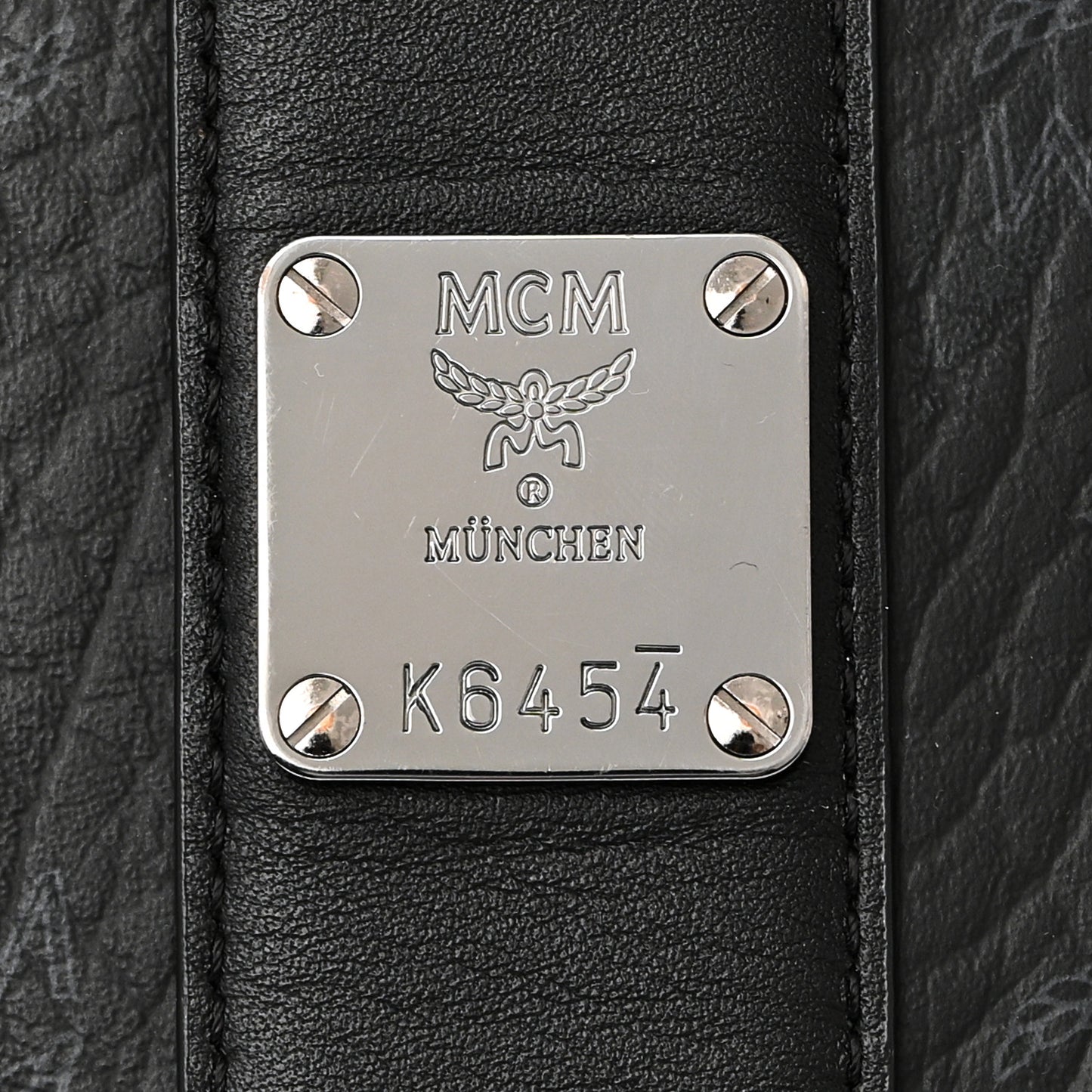 Visetos Medium Liz Reversible Shopper Tote Black