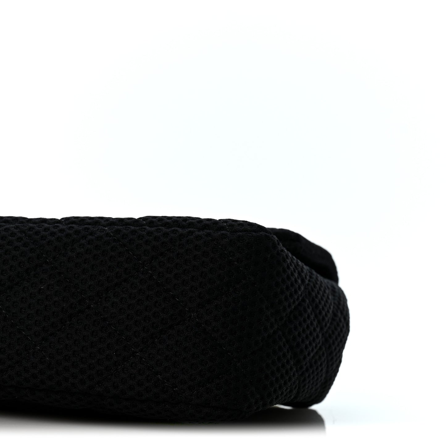 Neoprene Quilted Medium Single Flap Black