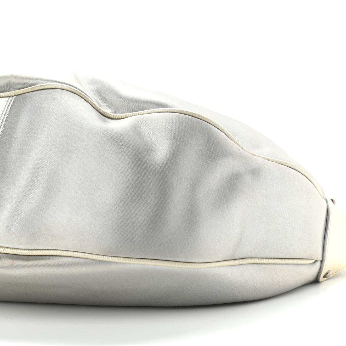 Satin Caviar CC Hobo Silver