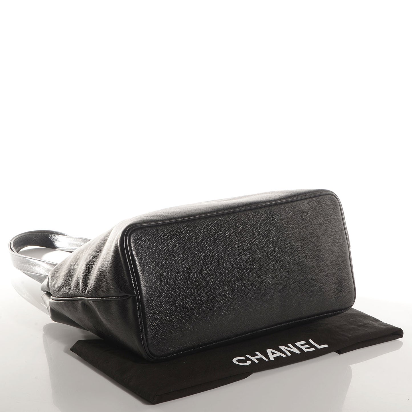 Caviar CC Shoulder Bag Black