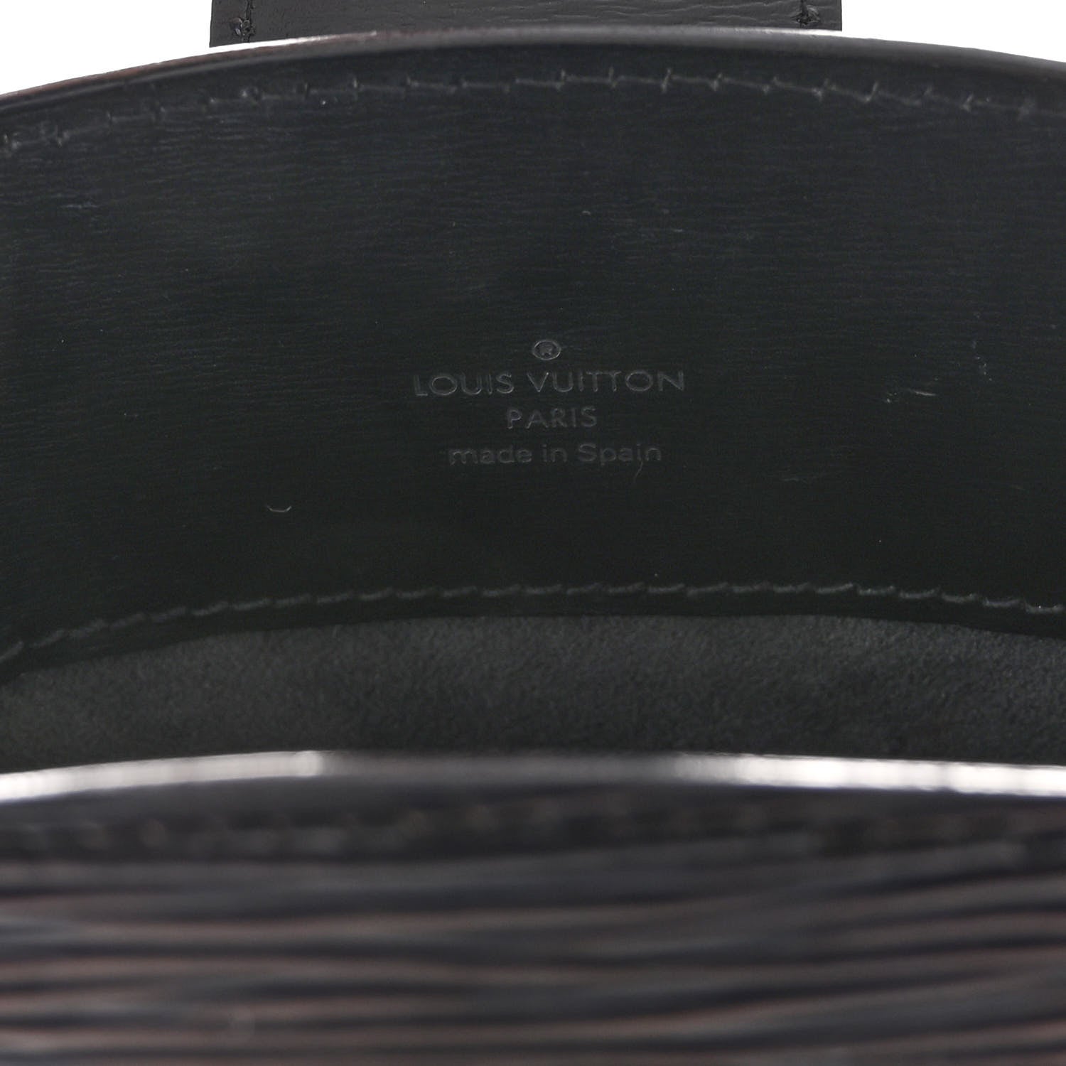 Louis Vuitton Epi Cluny Black 6 of 11