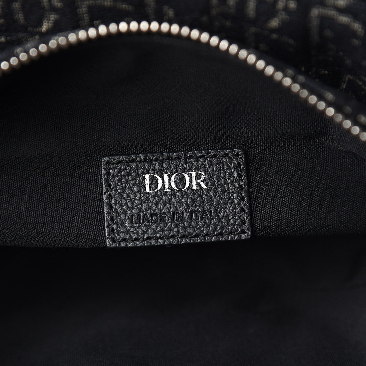 Christian Dior Oblique Mens Saddle Bag 5 of 9