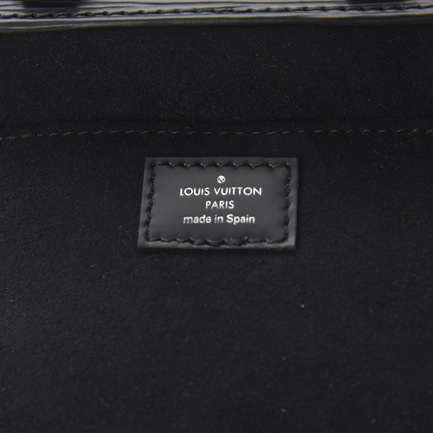 Louis Vuitton Epi Petit Sac Plat Black 8 of 11