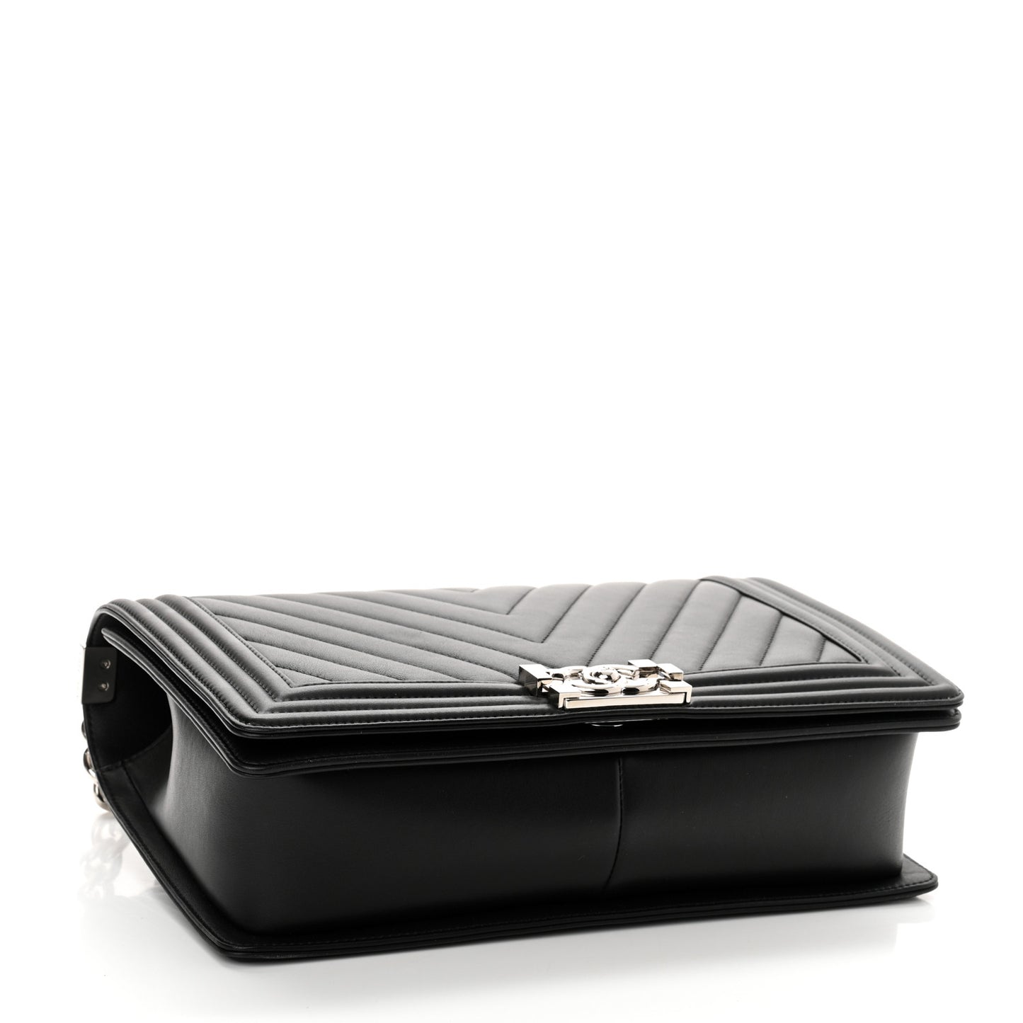 Lambskin Chevron Quilted New Medium Boy Flap Black