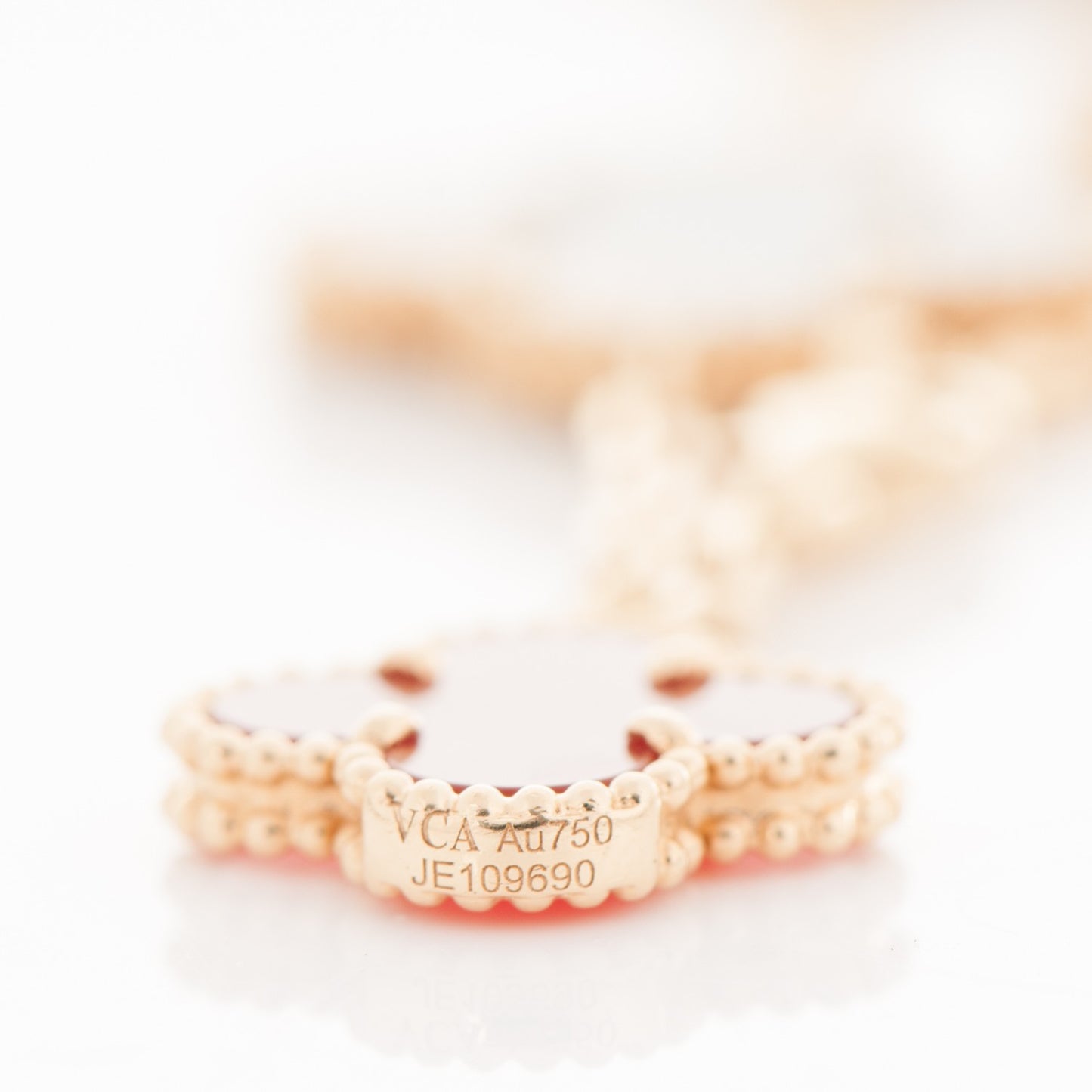 18K Yellow Gold Carnelian Tiger Eye 5 Motifs Magic Alhambra Bracelet