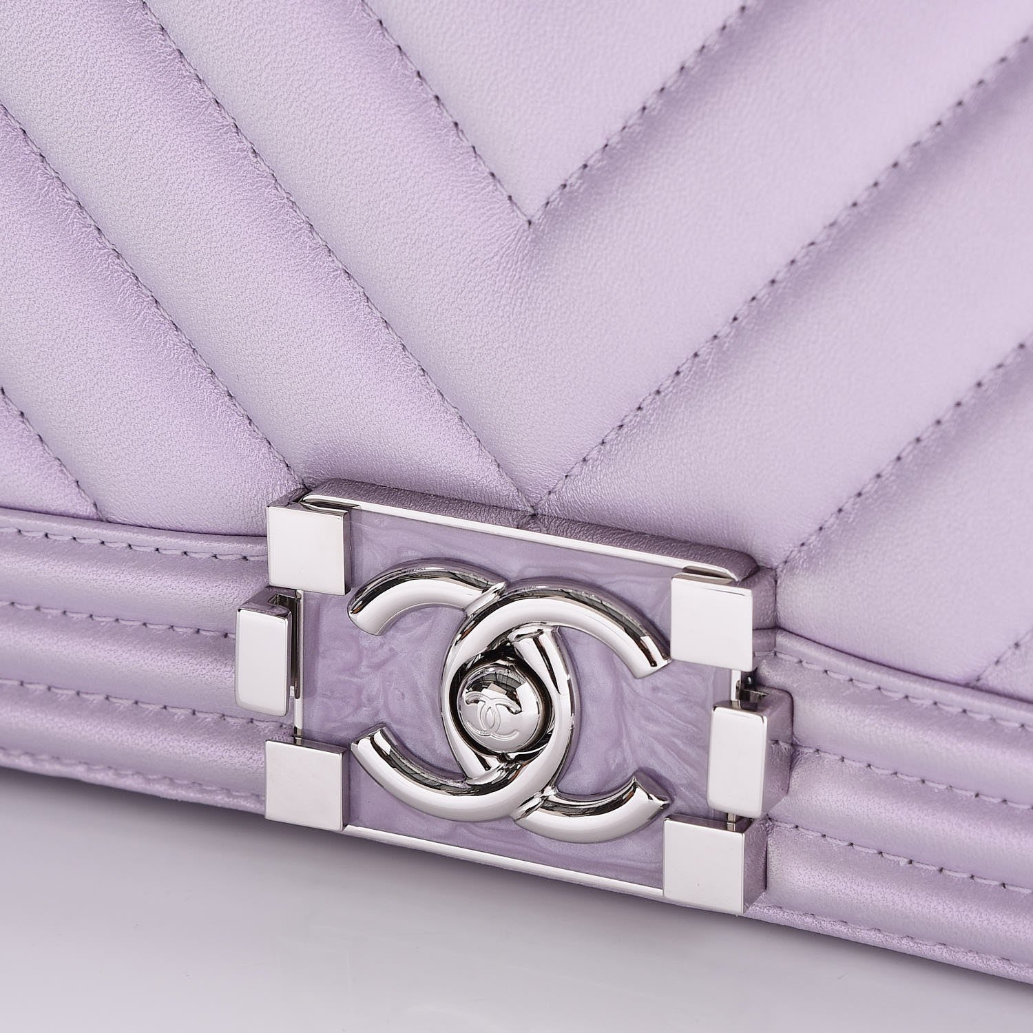 Chanel Metallic Lambskin Chevron Quilted Medium Boy Flap Pink 8 of 9