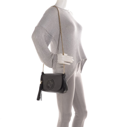 Gucci Pebbled Calfskin Medium Soho Flap Crossbody Black 2 of 7