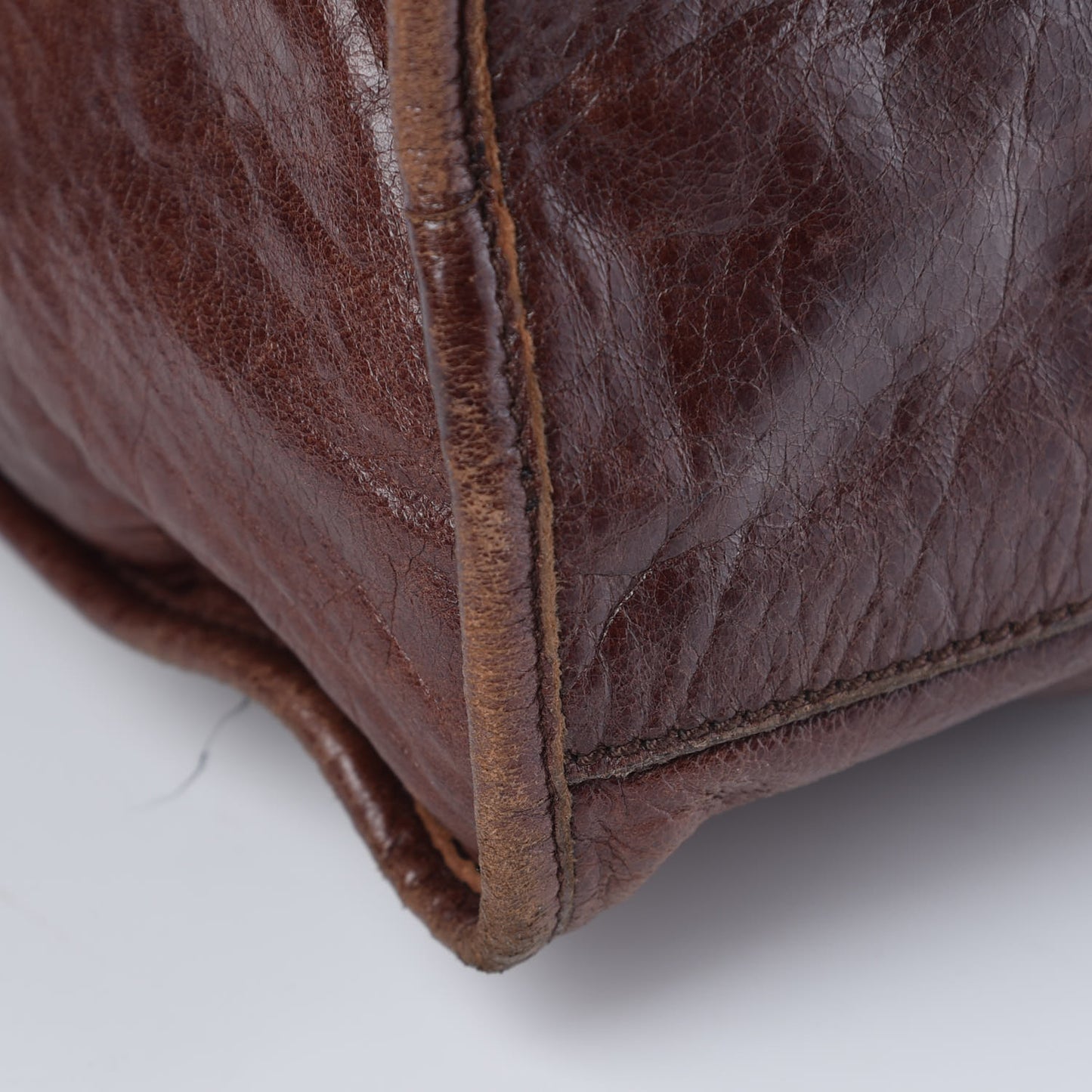 Agneau Giant 21 Gold Hardware City Dark Brown