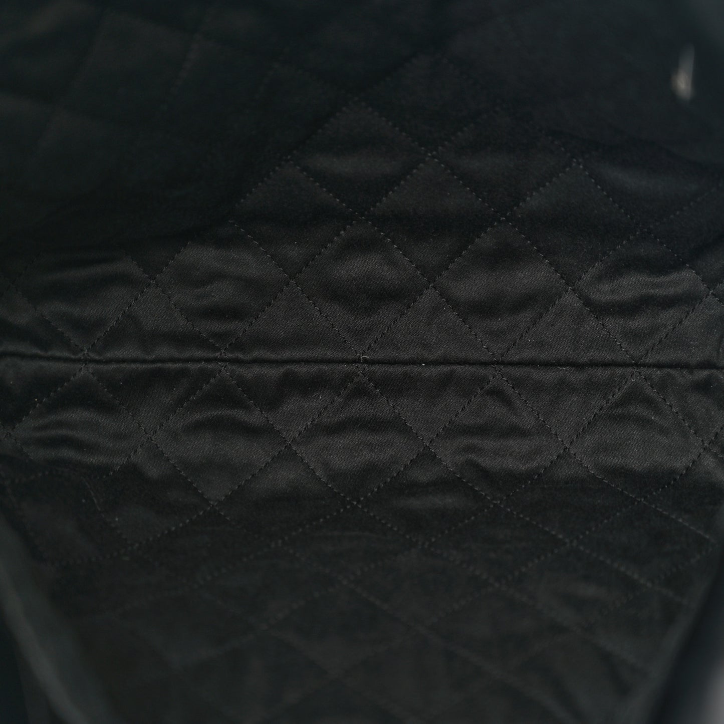 Shiny Calfskin Quilted Small Chanel 22 Black