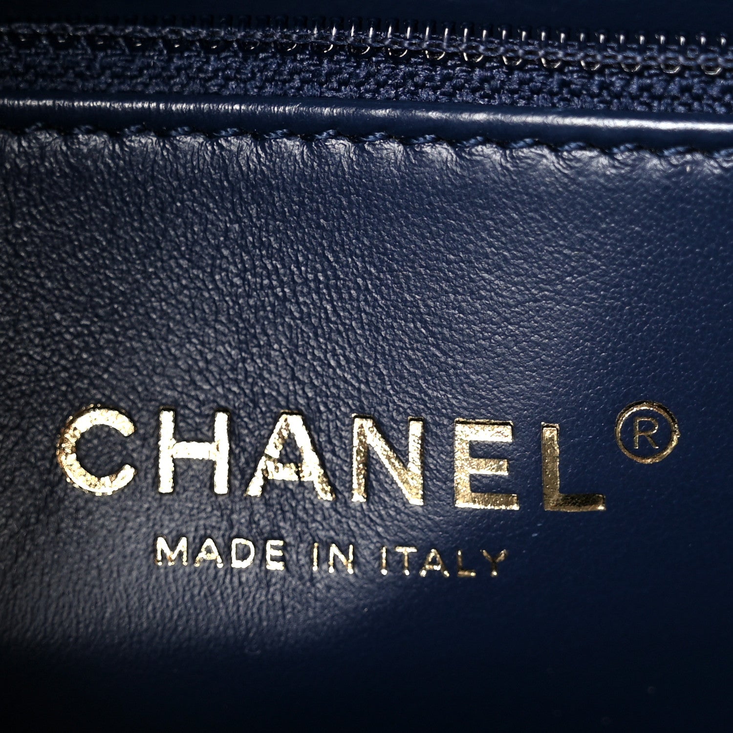 Chanel Caviar Quilted Medium CC Filigree Vanity Case Navy 6 of 11