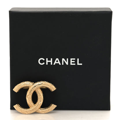 Chanel Metal CC Quilted Brooch Light Gold 4 of 4