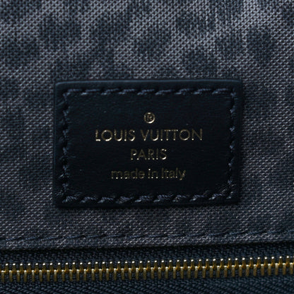Louis Vuitton Monogram Giant Wild At Heart Onthego GM Arizona 5 of 8