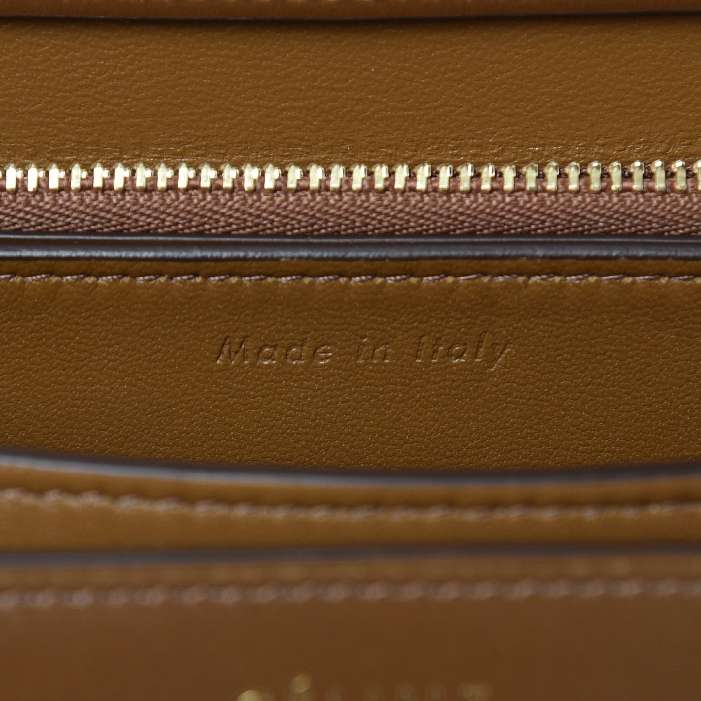 Box Calfskin Medium Classic Box Flap Bag Camel