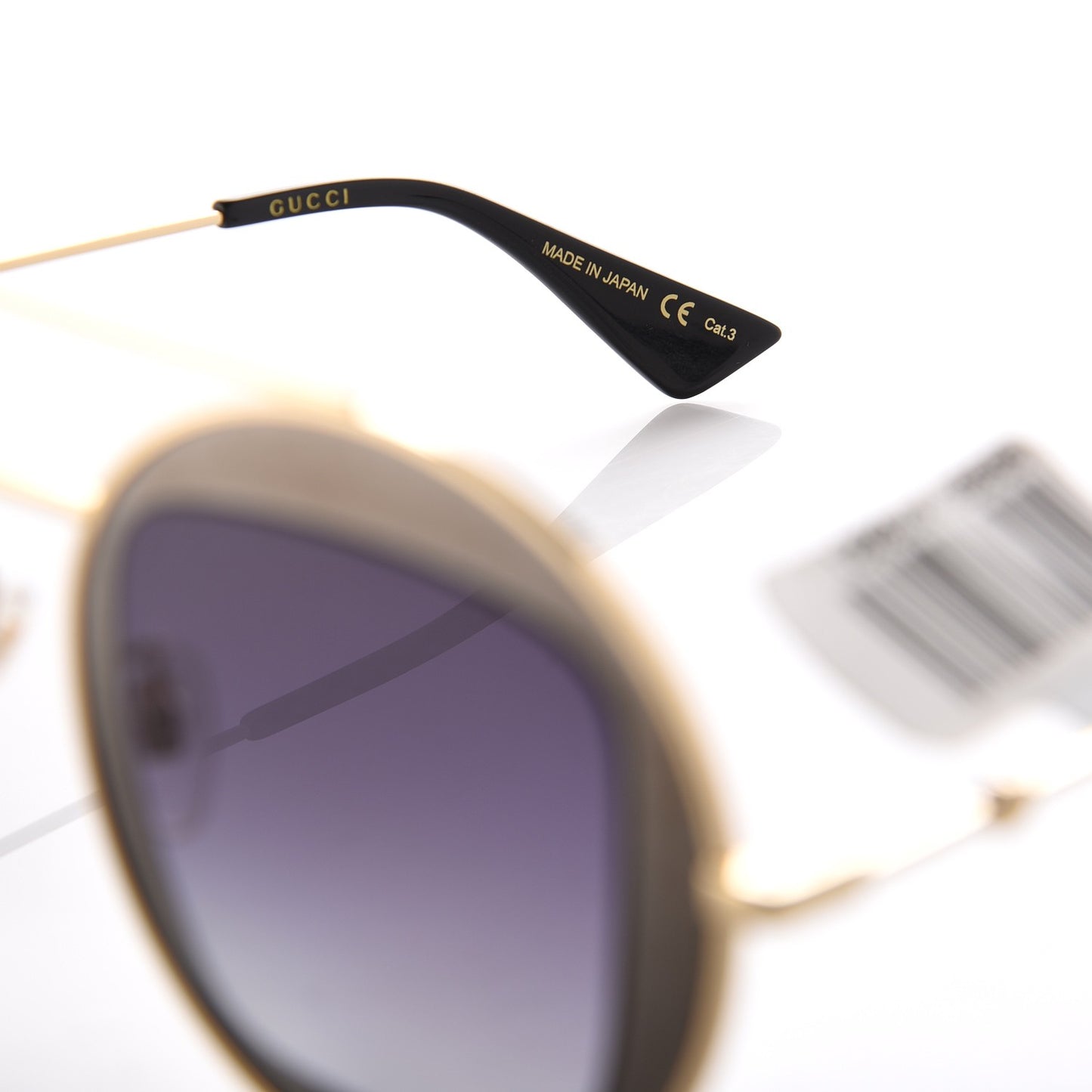 Sunglasses GG 0105S Gold