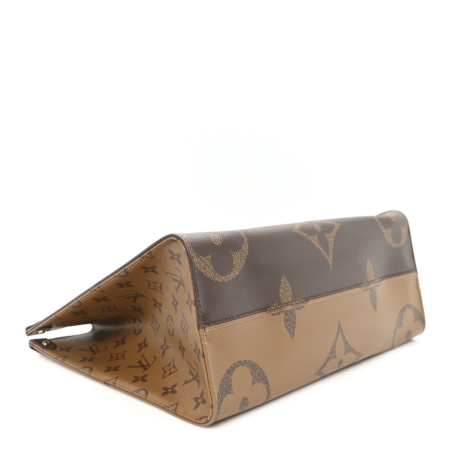 Louis Vuitton Reverse Monogram Giant Onthego MM 4 of 9