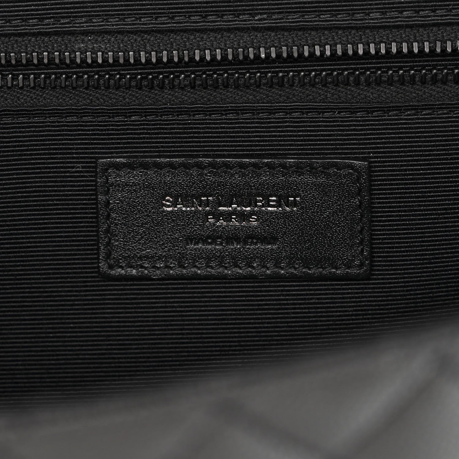 Saint Laurent Grain De Poudre Textured Mixed Matelasse Large Triquilt Monogram Monochrome Satchel Black 6 of 10