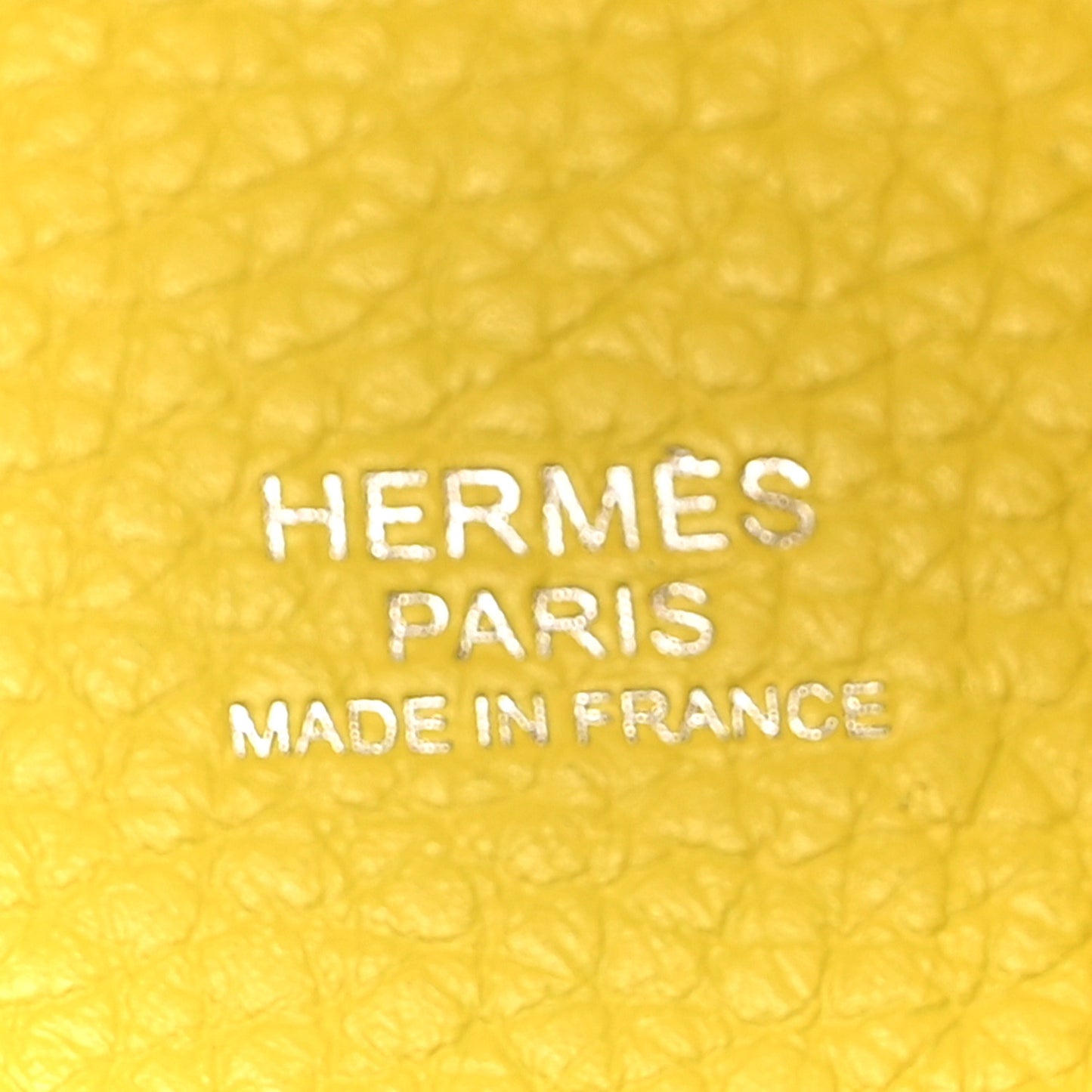 Taurillon Clemence Casaque Picotin Lock 18 PM Lime Sesame
