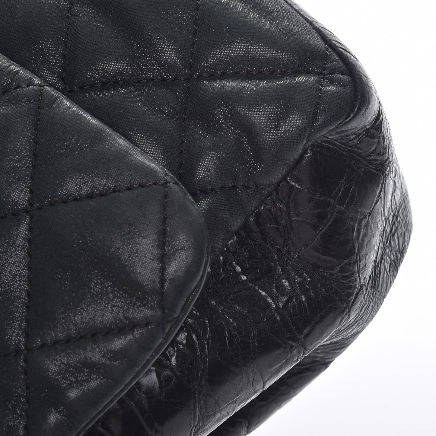 Iridescent Calfskin Medium In The Mix Flap Black