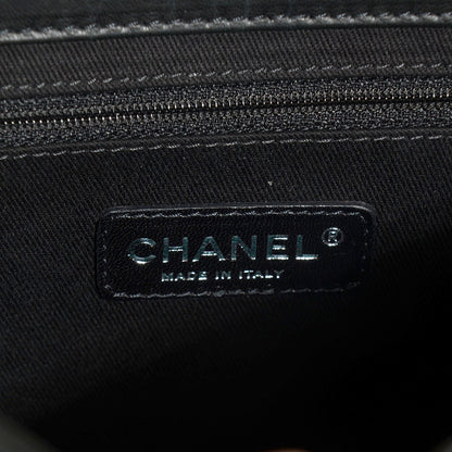 Chanel Washed Lambskin Maxi Take Away Flap Bag Black 13 of 16