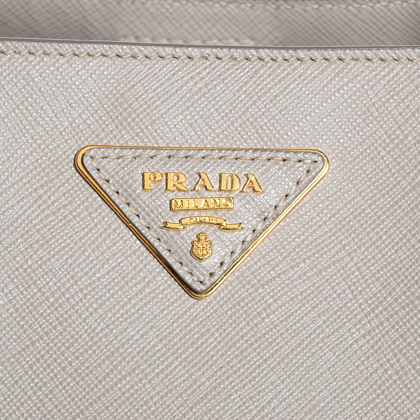Saffiano Lux Large Tote Pomice