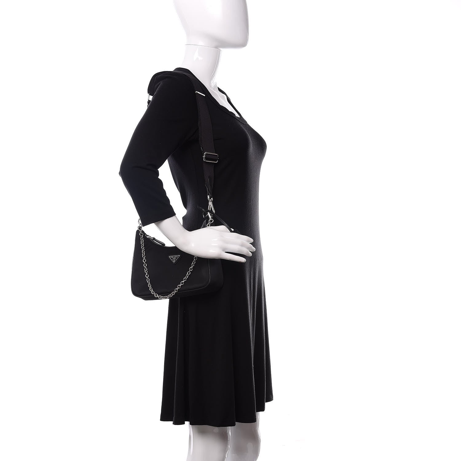 Prada Nylon Re-Edition 2005 Shoulder Bag Black 2 of 14