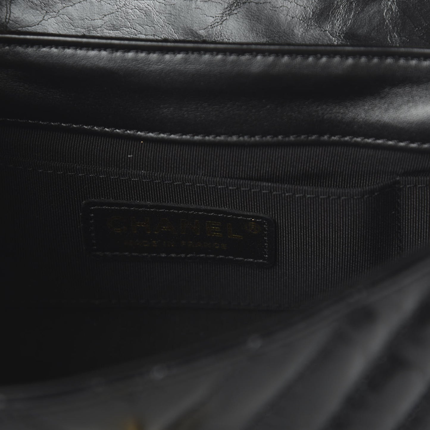 Glazed Calfskin Chevron Quilted Small Hampton Flap Black