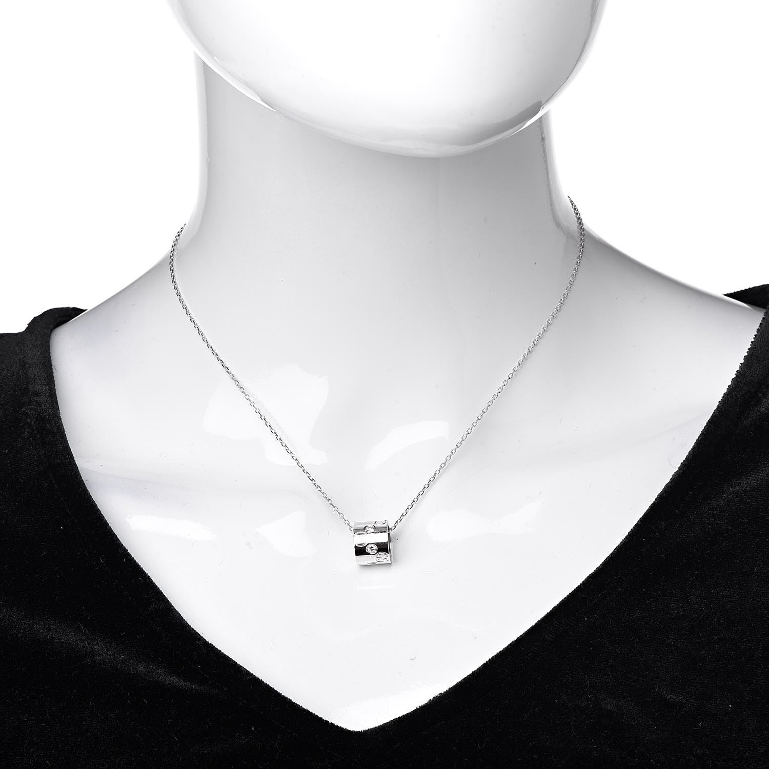 Gucci 18K White Gold Diamond Icon Twirl Pendant Necklace 2 of 11