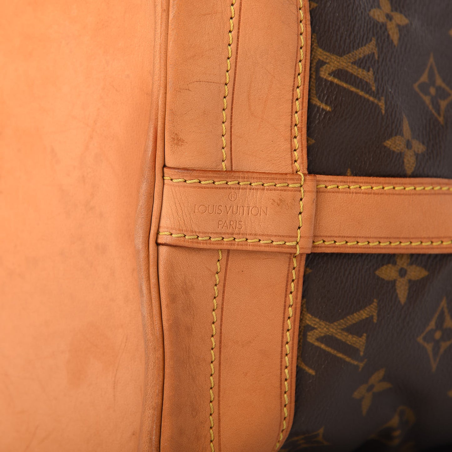 Monogram Noe